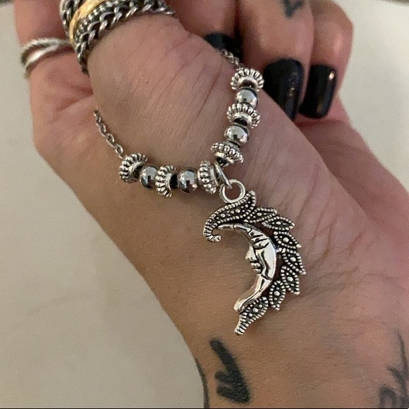 π΄ SALE ! red dot items are 2 for $25 . Bundle more than 3 and its $10 each π - Picture 5 of 11